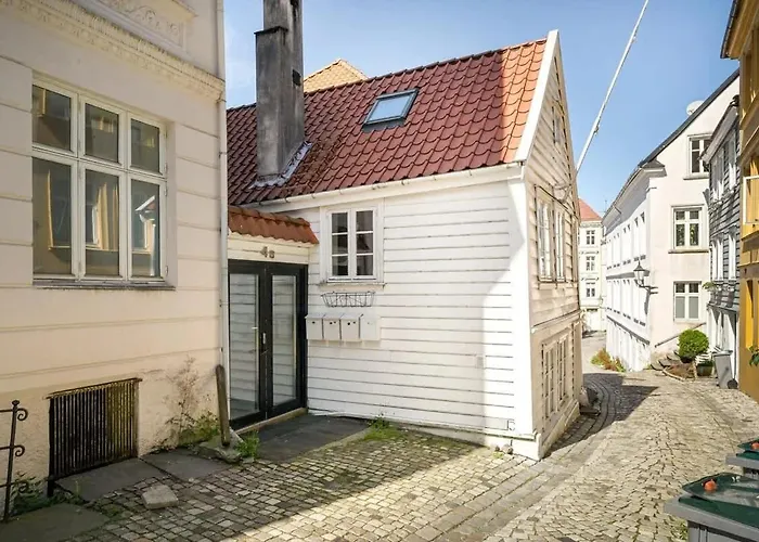 Dinbnb L 50 Meters To Bryggen L New 2023 L Sunny Backyard Apartmán
